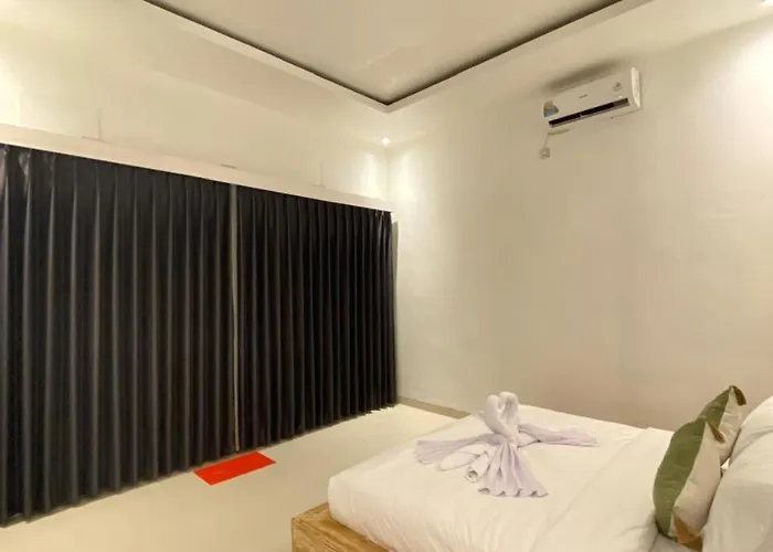 Side Retreat & Hot Spring Villa